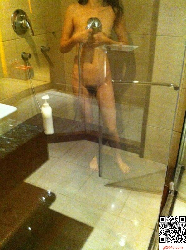 花錢找的會所女，服務真到位