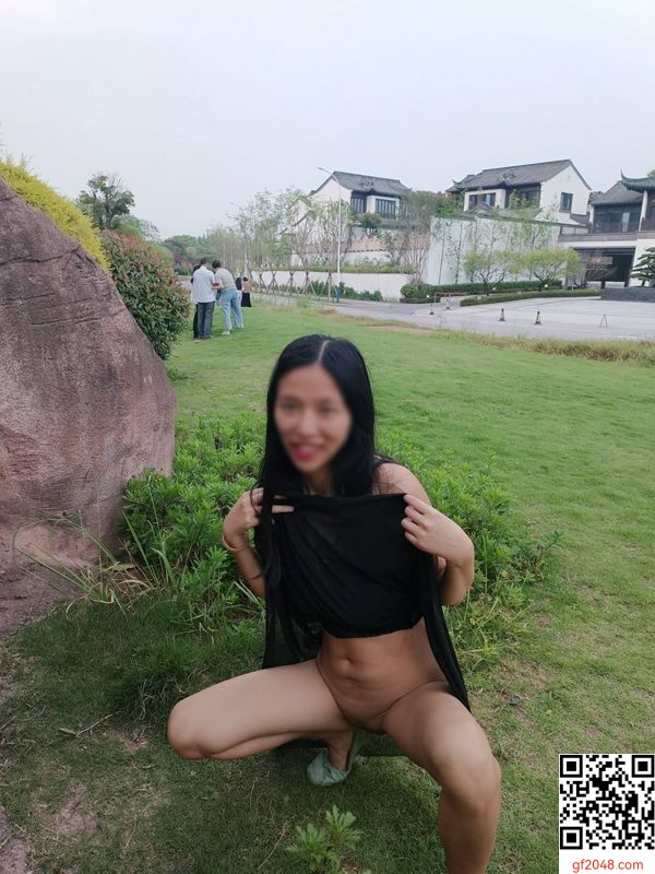 人前各場所露出，如入無人之境