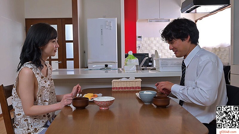 美ノ嶋めぐり：民泊ダブルブッキング 一つ屋根の下で惹かれあう二人 美ノ嶋めぐり