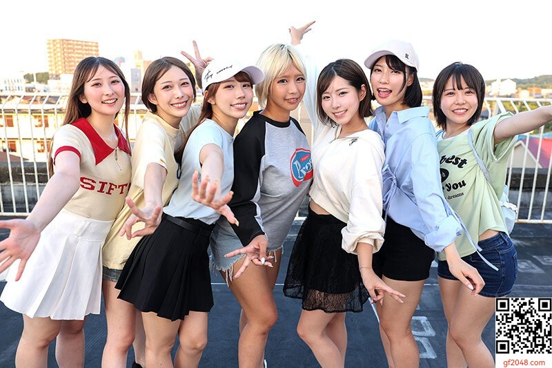 KMPVR-彩-10週年記唸作品「女子友7人がいる人生 過去最大級に人生を謳歌するハーレム