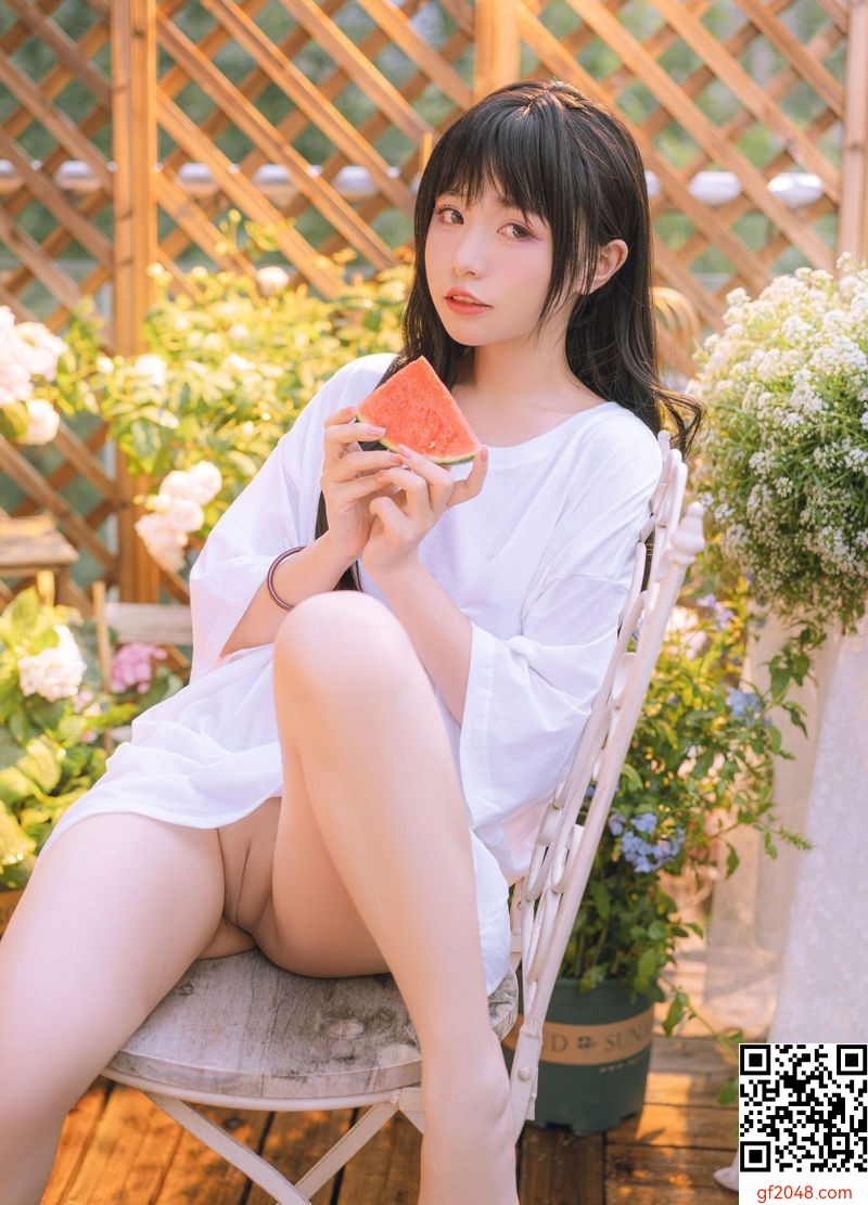 [自拍] 小吉的午後時光